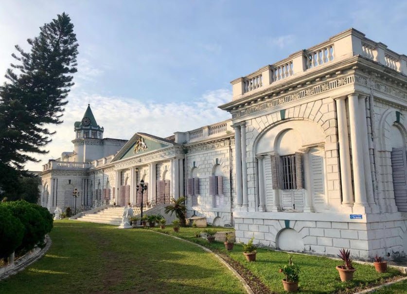 Cossimbazar Rajbari, Murshidabad, West Bengal - Vushii.com Cossimbazar Rajbari, Murshidabad, West Bengal - Vushii.com
